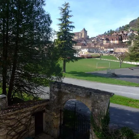La Grange Des Pères - Séjournez Dans Une Authentique Chartreuse Du Xviiième Siecle *